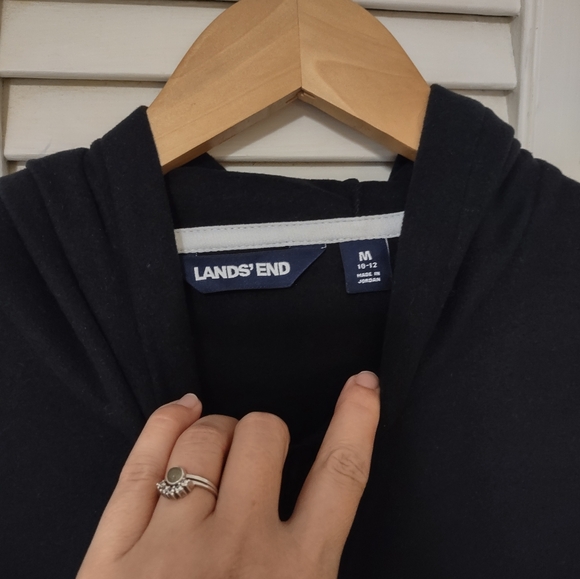 NWOT Lands End black fleece pullover hoodie size M - Picture 2 of 3